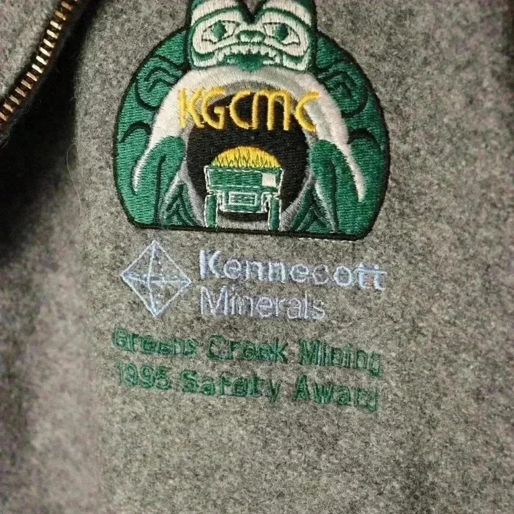 Holloway College‎ style jacket from Alaska vintage  1995 grey size XL - Picture 5 of 7